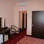 Premiere 3*