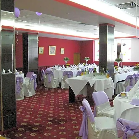 Premiere Hotel
