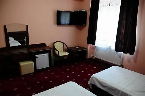 Готель Premiere Бухарест