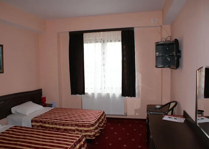 Premiere Szálloda 3*