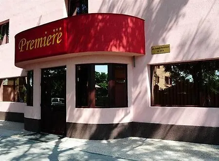 Premiere 3*