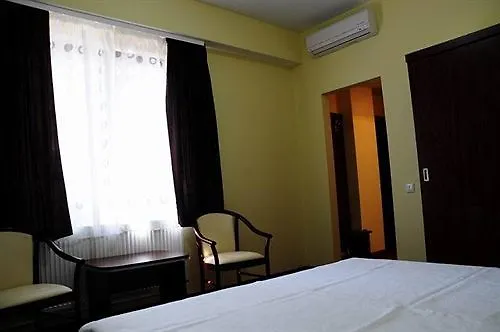 普勒米尔酒店 3* 布加勒斯特