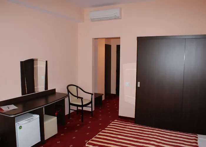 普勒米尔酒店 3*